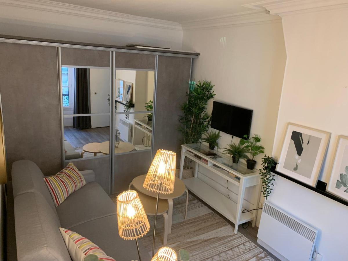 Studio Moderne Au Coeur De Paris Batignolles Exterior foto